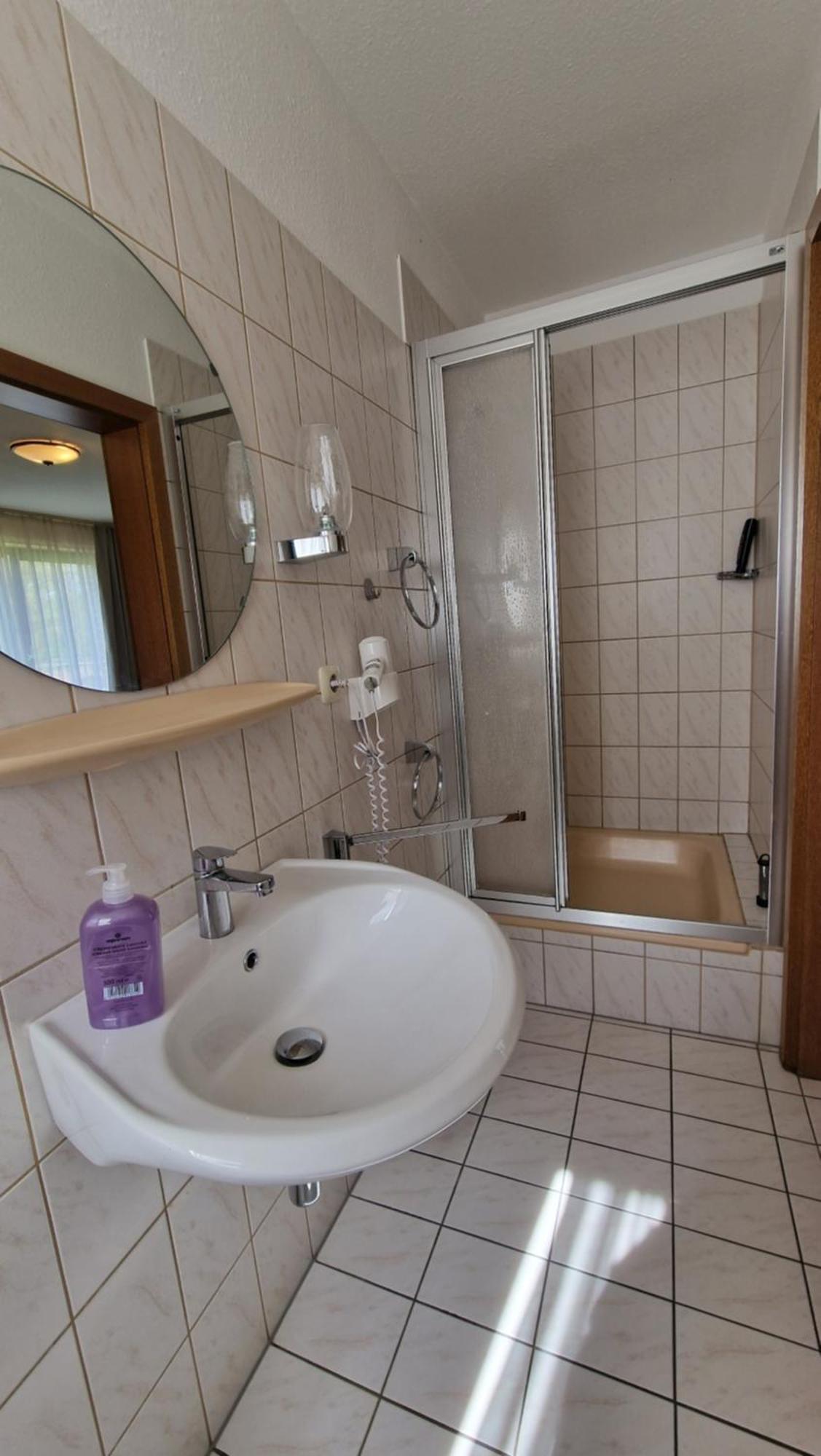 Hotel Tini Bad Fallingbostel Ngoại thất bức ảnh