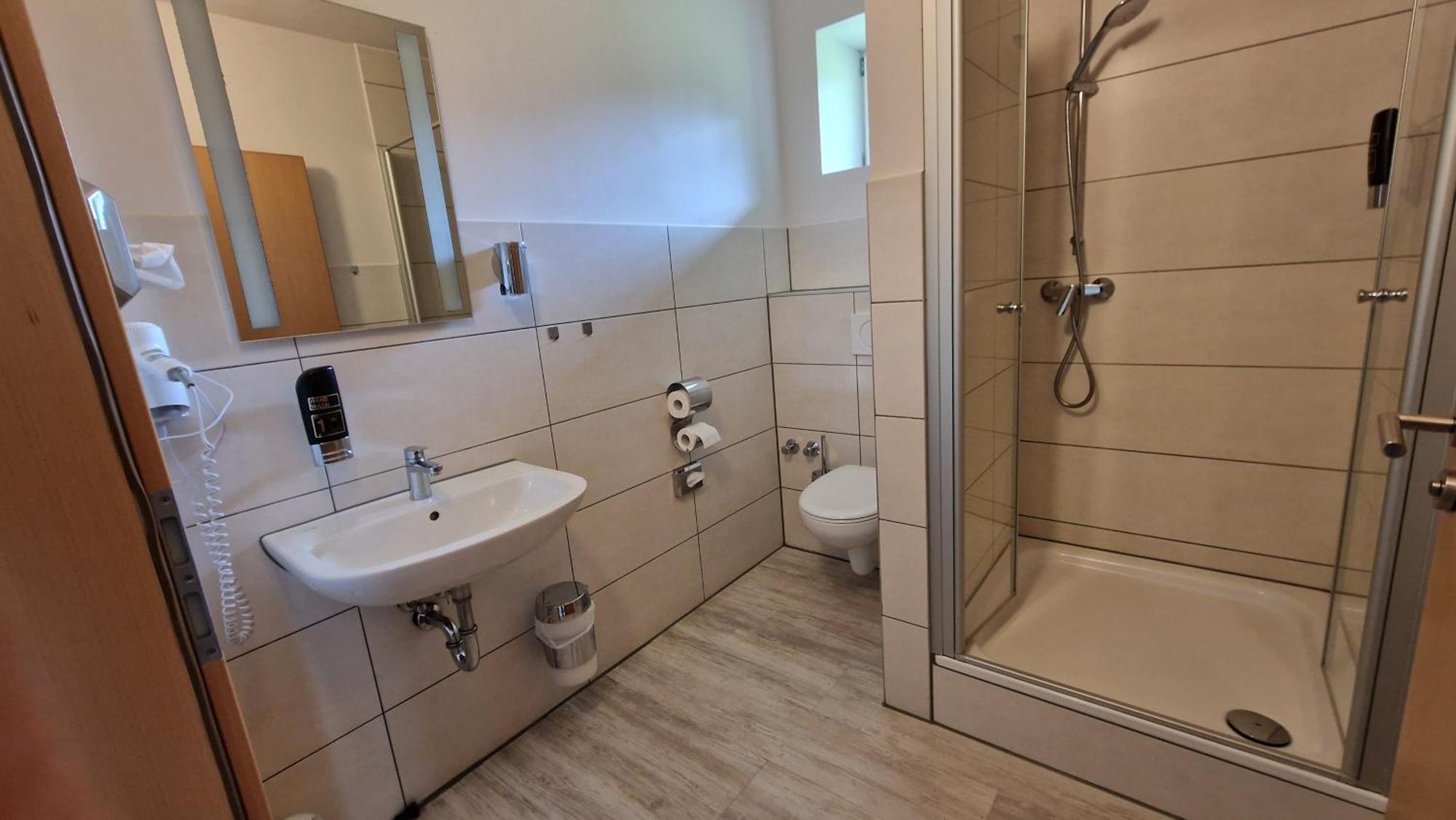 Hotel Tini Bad Fallingbostel Ngoại thất bức ảnh