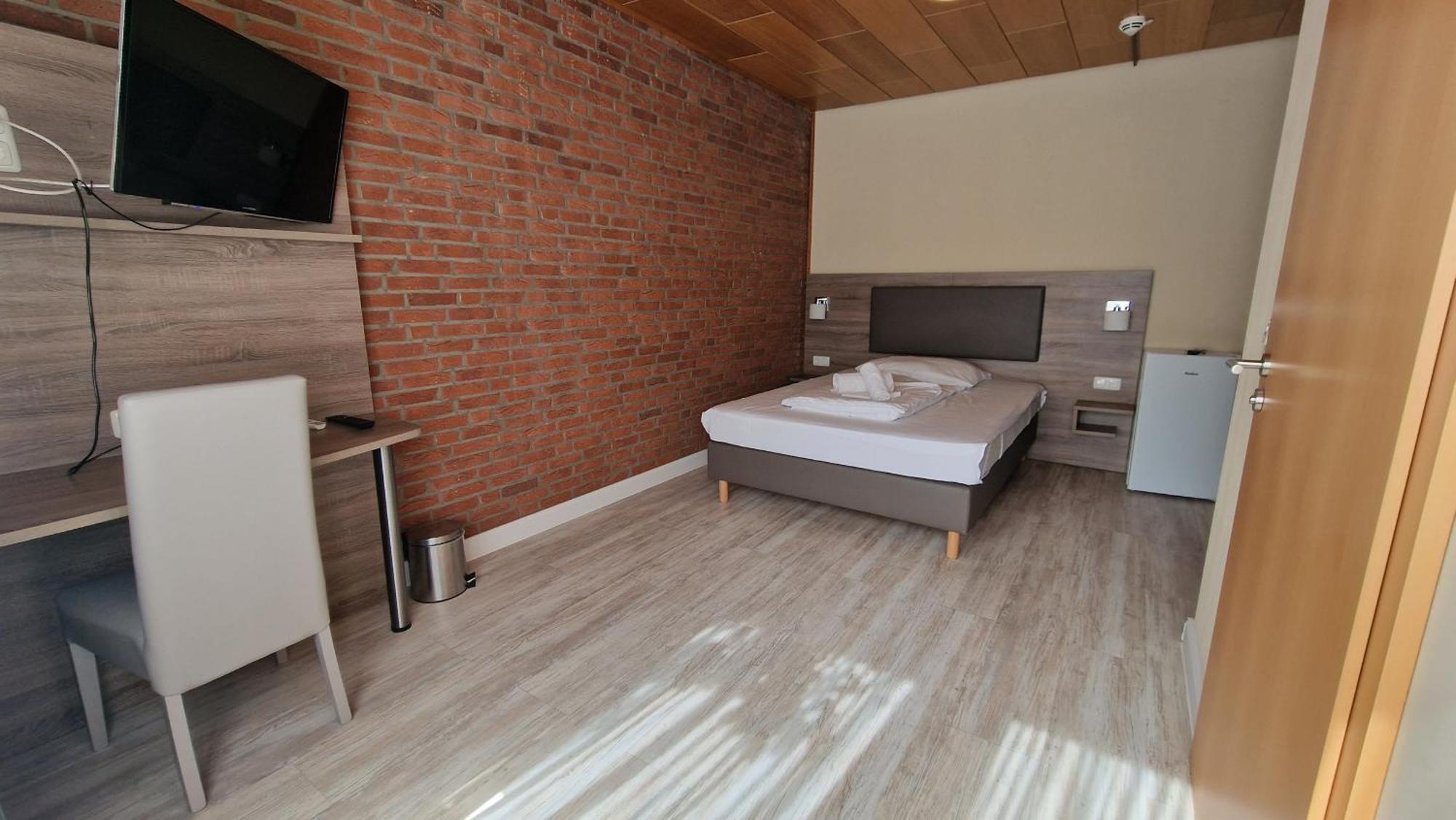 Hotel Tini Bad Fallingbostel Ngoại thất bức ảnh
